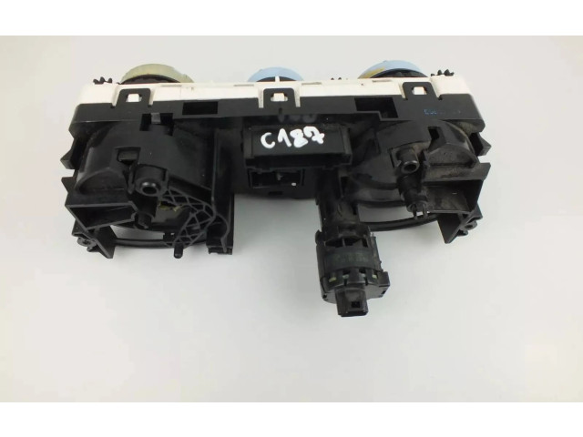 Přístrojová deska  Mitsubishi Colt CZ3  MM0038007  