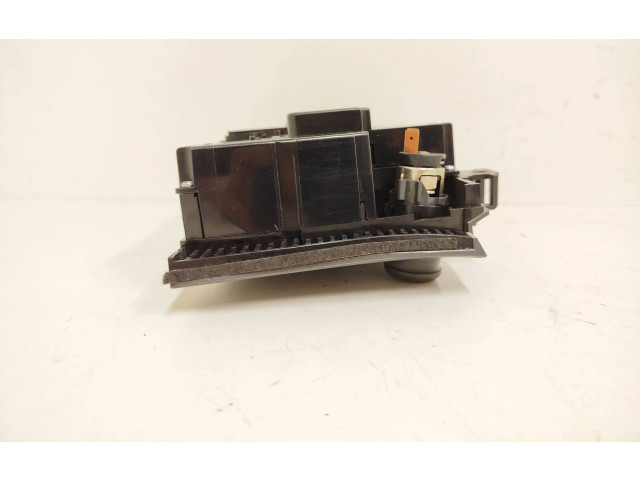 Блок управления климат-контролем M6E37900149, 7923   Volvo V70