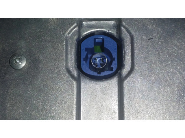 Дисплей    31682851, 31682852   Volvo XC90