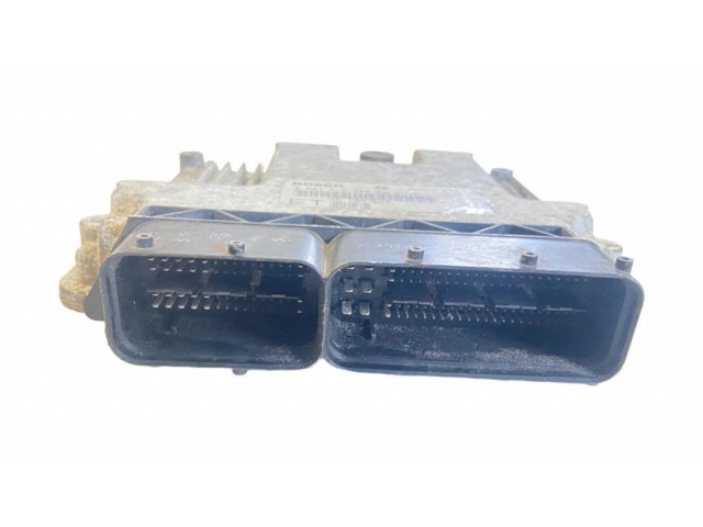 Řídící jednotka 55205633, 0281013408   Opel Vectra C 2005