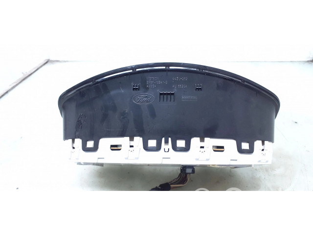 Панель приборов 3M5F10A855A, 4M5T10849GP   Ford Focus       