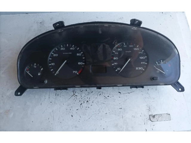 Přístrojová deska  Peugeot 406  9630372480  