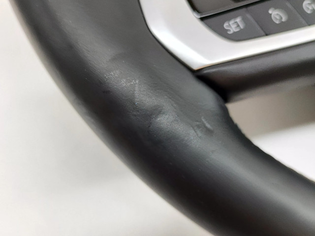 Volant BMW 4 G22 G23 G24 G26 2022 7857778  