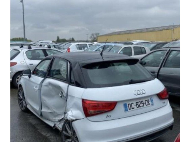 Боковая подушка безопасности    Audi A1