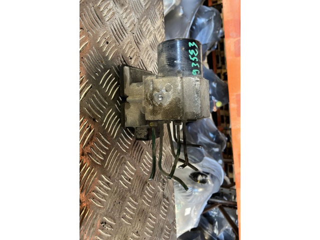 Jednotka ABS 8200963331   Renault Trafic II (X83) 2006