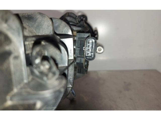 Интеркулер  32339085   Volvo XC60 