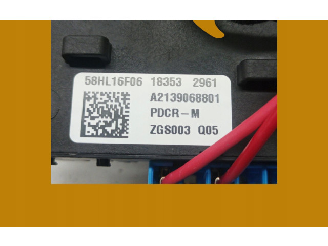   Pojistková skříňka A2139068801   Mercedes-Benz C W205 2019