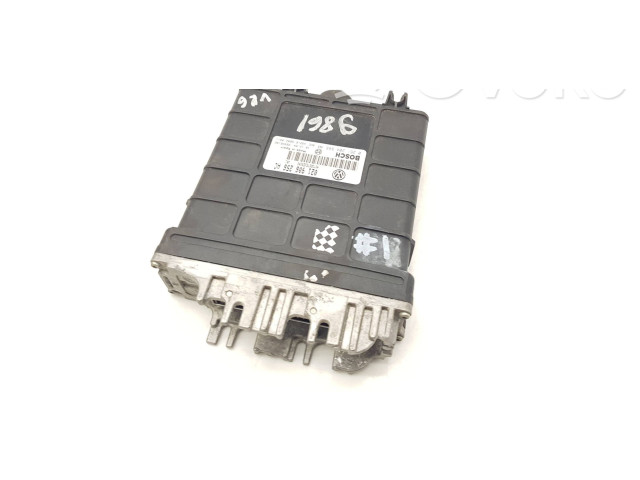 Блок управления двигателя 021906256AC, 26SA5182   Volkswagen Transporter - Caravelle T4