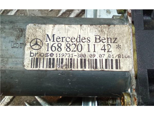 Přístrojová deska  Mercedes-Benz A W168 2001 A1688201142, 119731300  