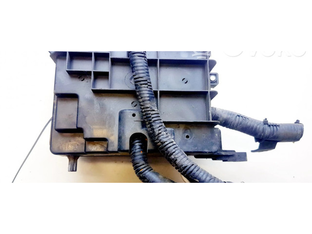 Блок предохранителей  919552F030, 91955-2F030   KIA Cerato    