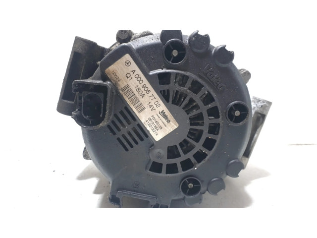 Генератор A0009067702   Mercedes-Benz C W204 2.1     