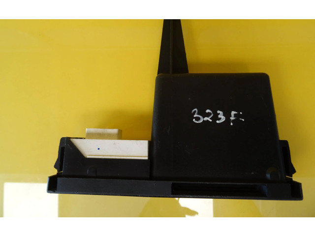 Дисплей    BJ3D55710, 89614195   Mazda 323 F
