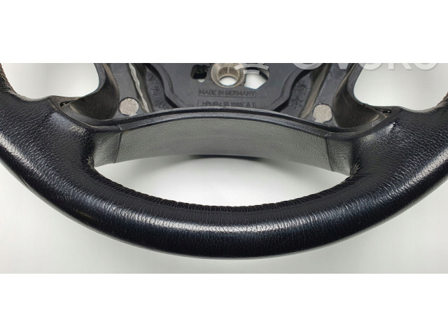 Volant Mercedes-Benz CLK A209 C209 2006 A2304600503  