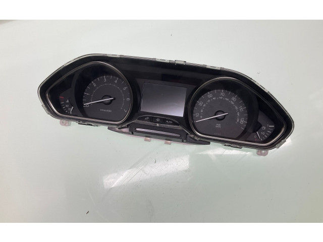 Přístrojová deska  Peugeot 2008 I 2016 9814697180, E137HWE4  