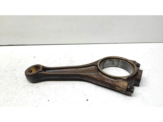 Ojnice  223    BMW 7 E65 E66  4.4