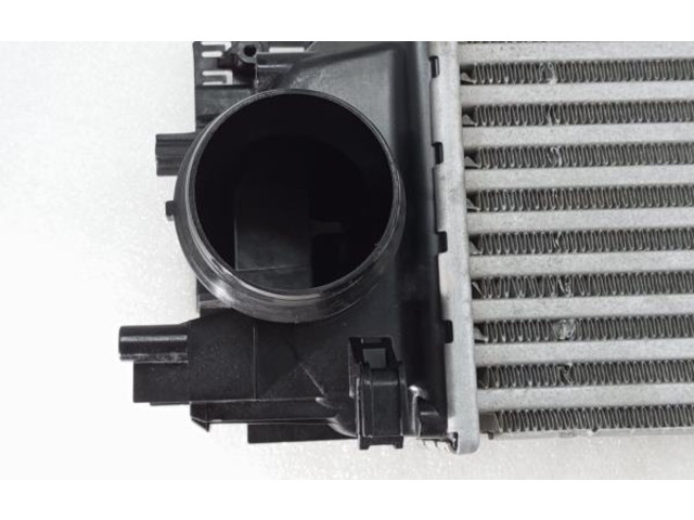 Интеркулер  P31686408, T429608   Volvo XC40 