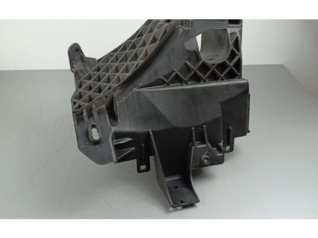 Блок предохранителей  68251775AA   Jeep Grand Cherokee    