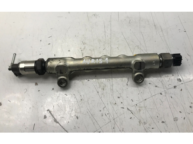 Vstřikovací lišta 238100R020, 8945860010   Toyota Auris 150    2ADFHV 