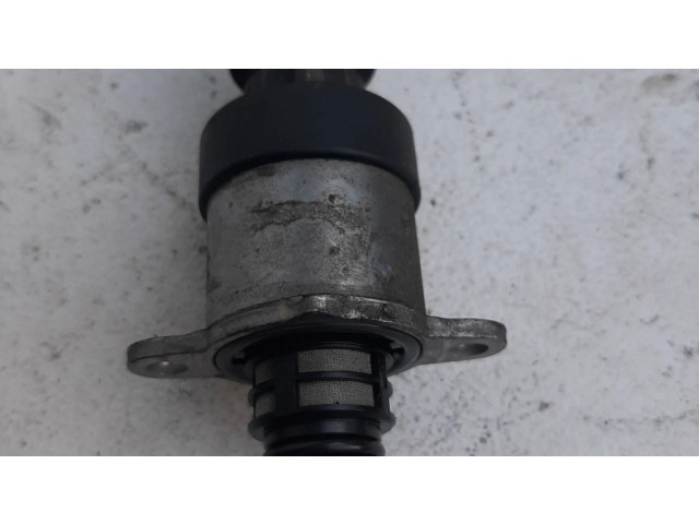 Vstřikovač 0928400691, 1083151984   BMW X5 E70  pro naftový motor 3.0  