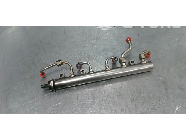 Vstřikovací lišta 13538601016, 8601016   BMW 7 G11 G12    N63B44C 