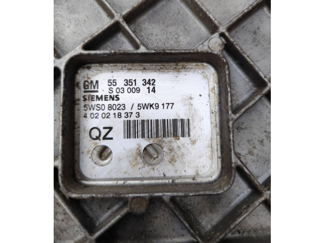 Блок управления двигателя 55351342, S0300914   Opel Signum