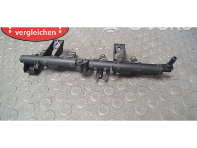Топливная рампа 8200292590, 8200286064   Renault Twingo II  
