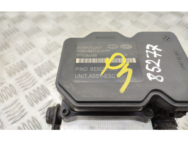 Jednotka ABS 589203Z570   Hyundai i40 2015