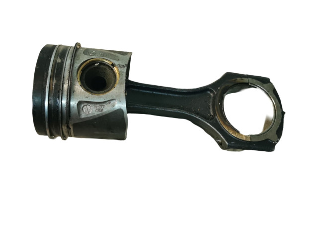Píst 65100, 141772058   Mercedes-Benz GLA W156     