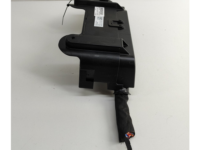  Pojistková skříňka 31473884, 8888347820   Volvo XC40 2024