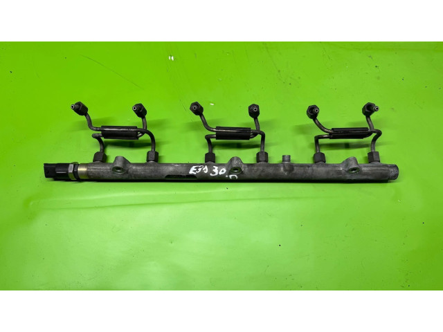 Vstřikovací lišta 0445216002, 012684   BMW 5 E39  pro naftový motor 3.0  