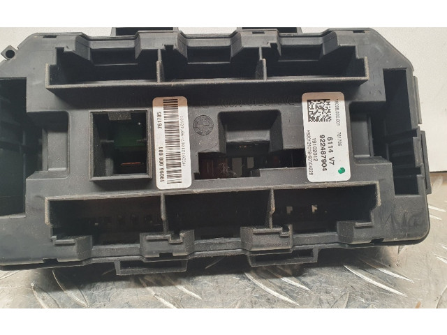  Pojistková skříňka 922487904   BMW 1 F20 F21 2012