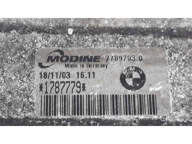 Интеркулер  17517793370, 7789793   BMW X3 E83 2.0