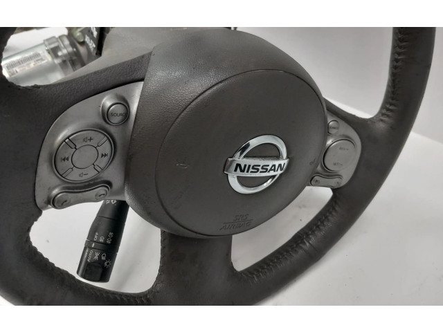 Volant Nissan Micra 2011   