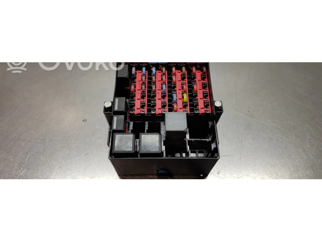 Модуль управления BSM 8V5114A073AA   Ford Tourneo    