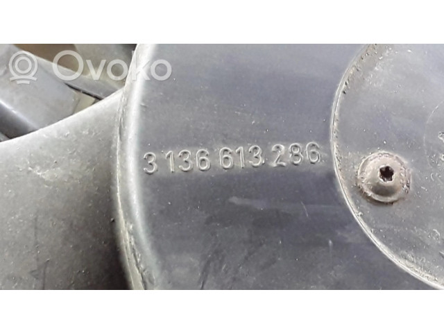 Комплект вентиляторов     2S718C607B, 31351034950130303923    Ford Mondeo Mk III 2.0