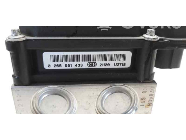 Jednotka ABS 9674677580   Peugeot 5008 2009