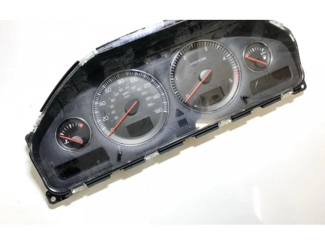Přístrojová deska  Volvo V70 2004 30682287, 69594240T  