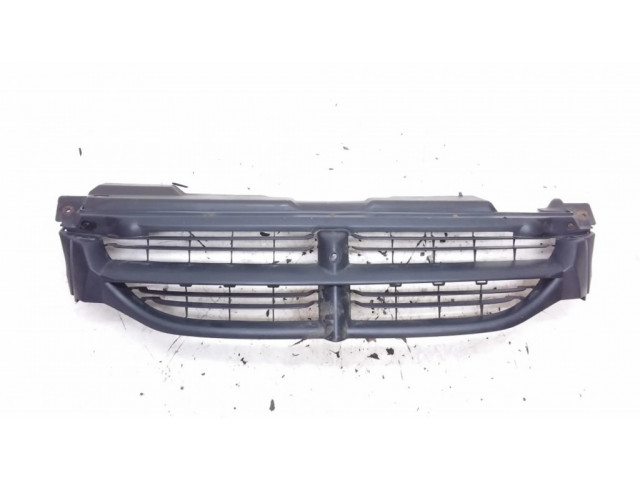 Передняя решётка Chrysler Voyager 1996-2001 года 04576955      