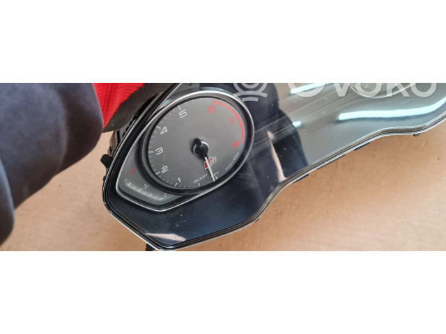 Přístrojová deska  Audi S5 F5 2021 8W5920876L, 2109010028  