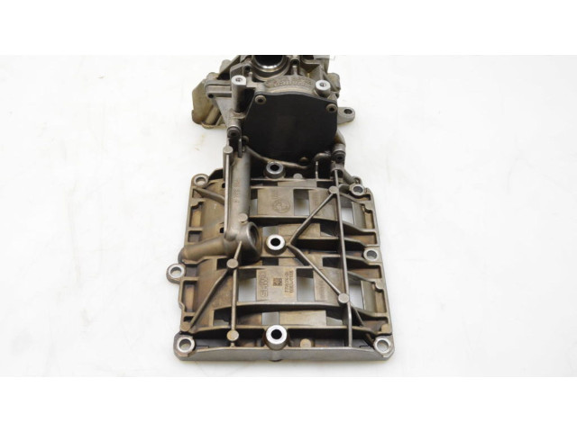 Масляный насос  N47 D20 A,N47 D20 C 7798014  BMW X3 E83 