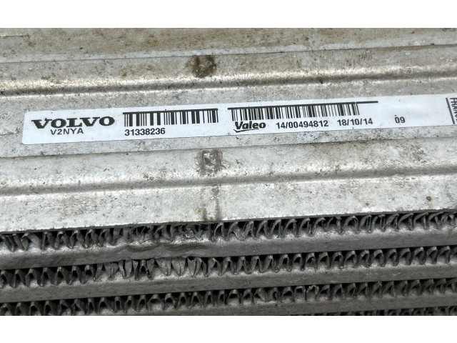 Pojistková skříňka Комплект радиатора 31368082, 31338236   Volvo V70 2015