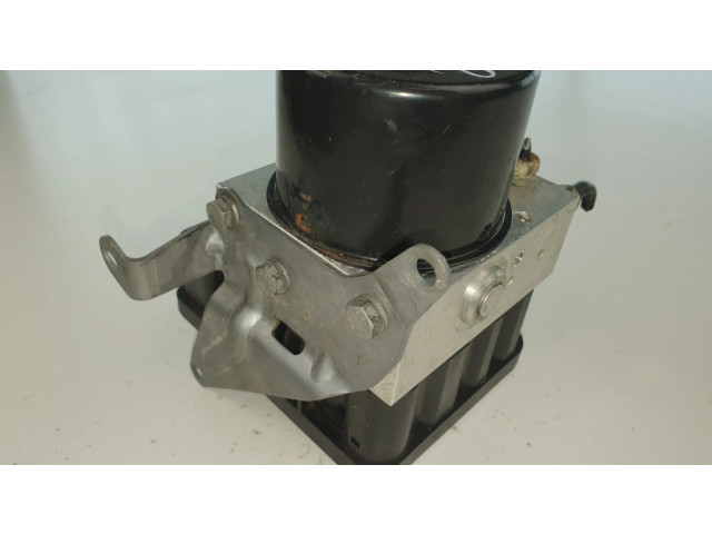 Jednotka ABS 3452677605601, 3451679152101   BMW 3 E90 E91 2005