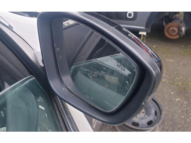Zpětné zrcátko  Peugeot 308 2018  REBATIVEL  
