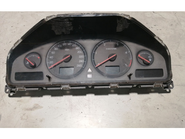 Přístrojová deska  Volvo V70 2001 9499671  