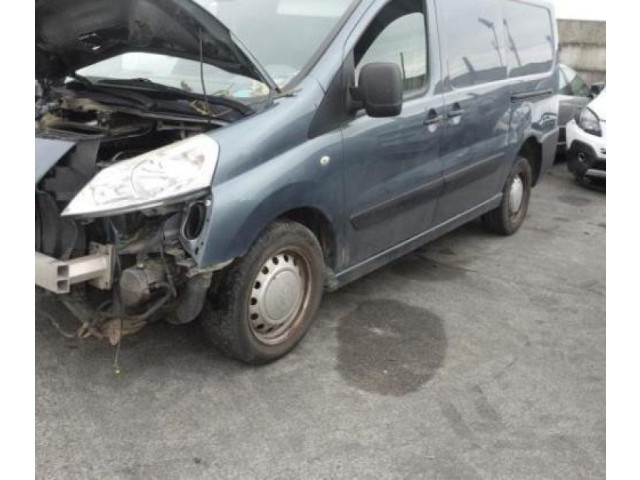 Вентилятор радиатора         Peugeot Expert 