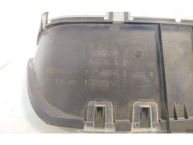 Přístrojová deska  Peugeot 306 2000 89652  