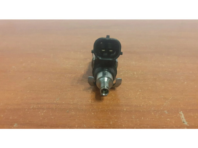 Vstřikovač PYFA13250A, 12U22-01838   Mazda CX-5 II  pro benzínový motor 2.5  