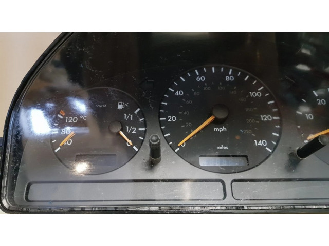 Přístrojová deska  Mercedes-Benz ML W163 2003 A1635403111  