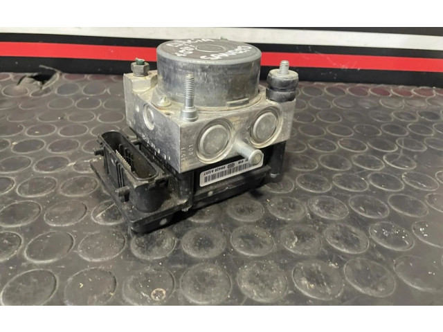 Jednotka ABS 476604621R   Renault Sandero I 