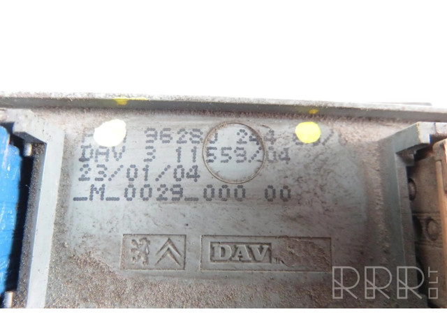   Pojistková skříňka 96280244   Peugeot 607 2004